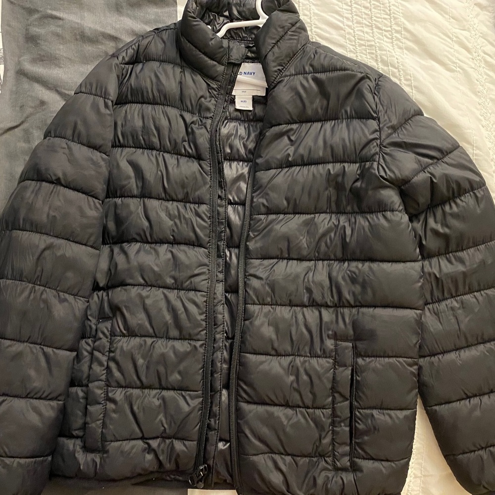 Packable Narrow-Channel Puffer Jacket